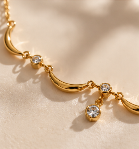 SELENE DROP NECKLACE